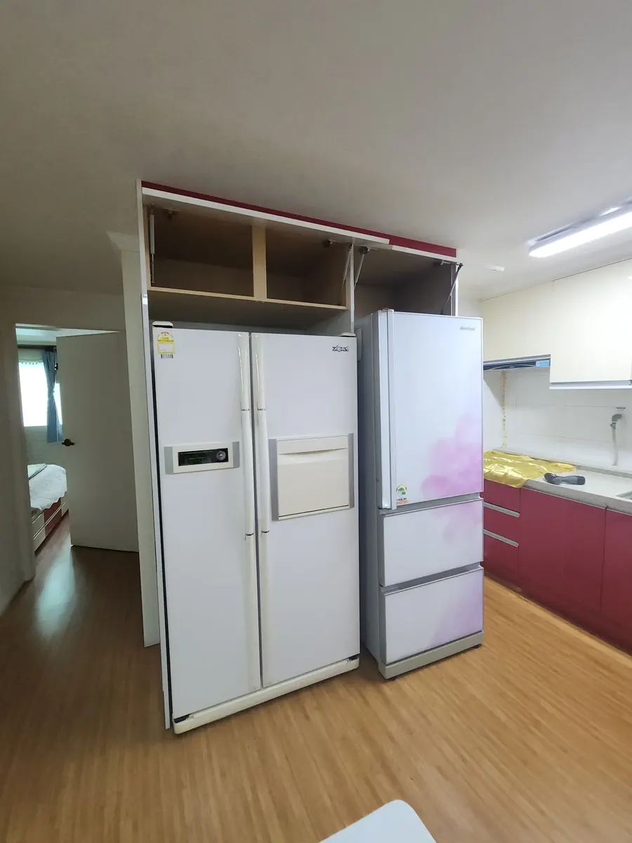 냉장고빌트인장 철거 — 냉장고 위에 붙은 수납칸