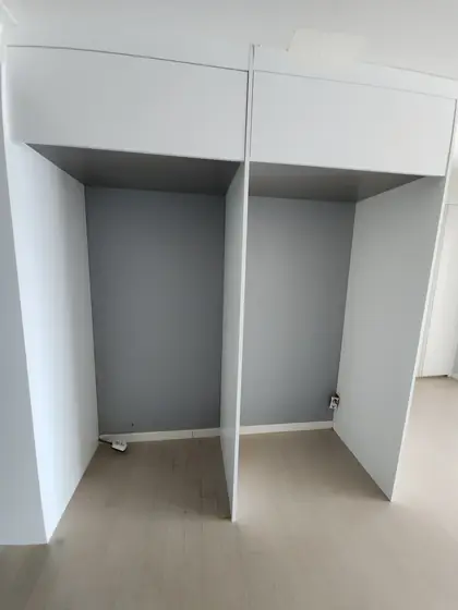 냉장고키큰장 철거 — 비어 있는 두 칸 냉장고장